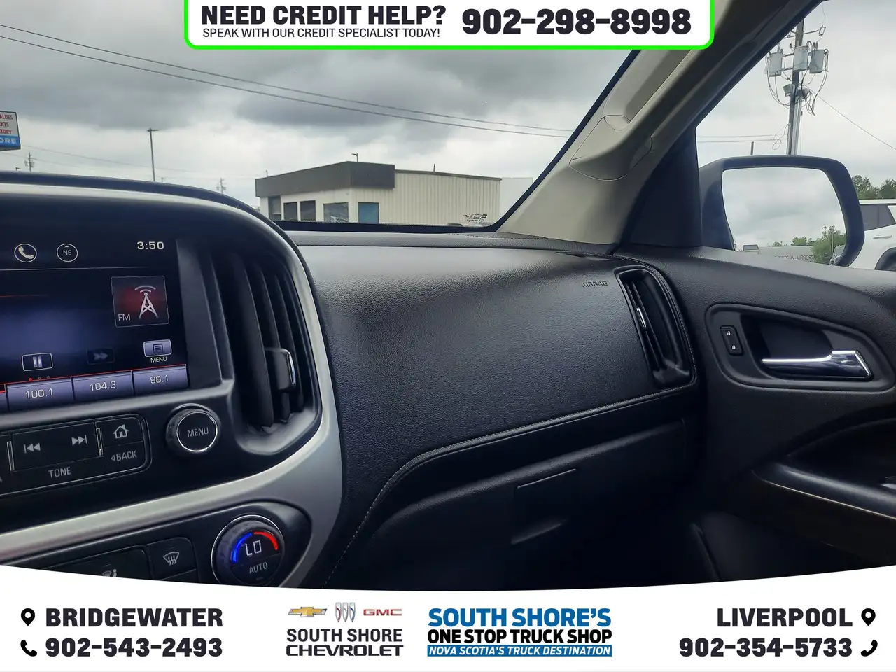 GMC Canyon photo GMC Canyon