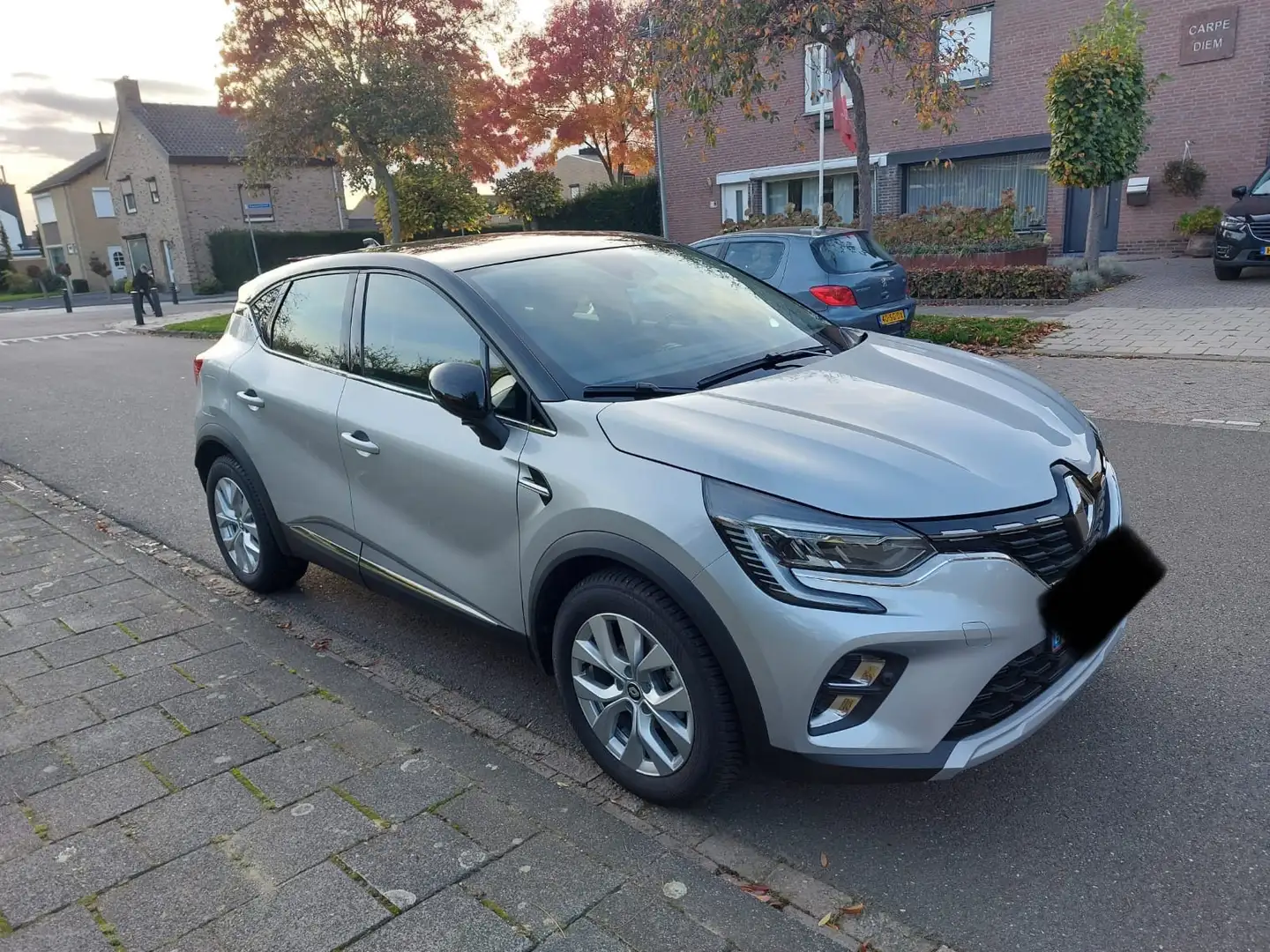 Renault Captur Captur (ENERGY) TCe 90 INTENS Argent - 2