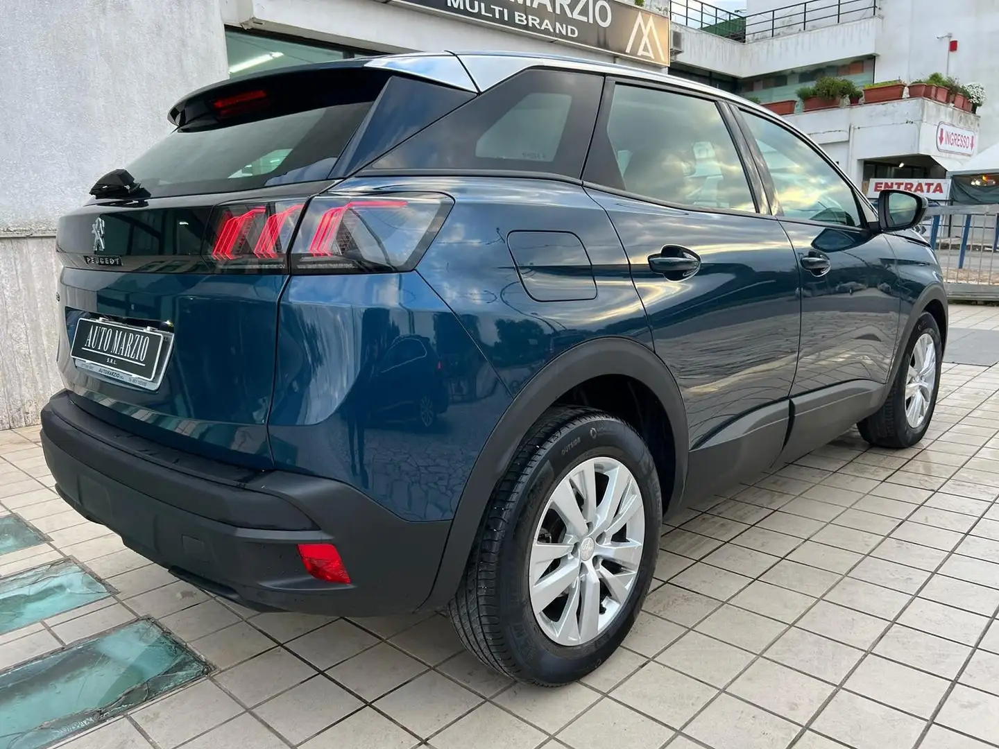 Peugeot 3008 BlueHDi 130 S&S EAT8 Active Blu/Azzurro - 2