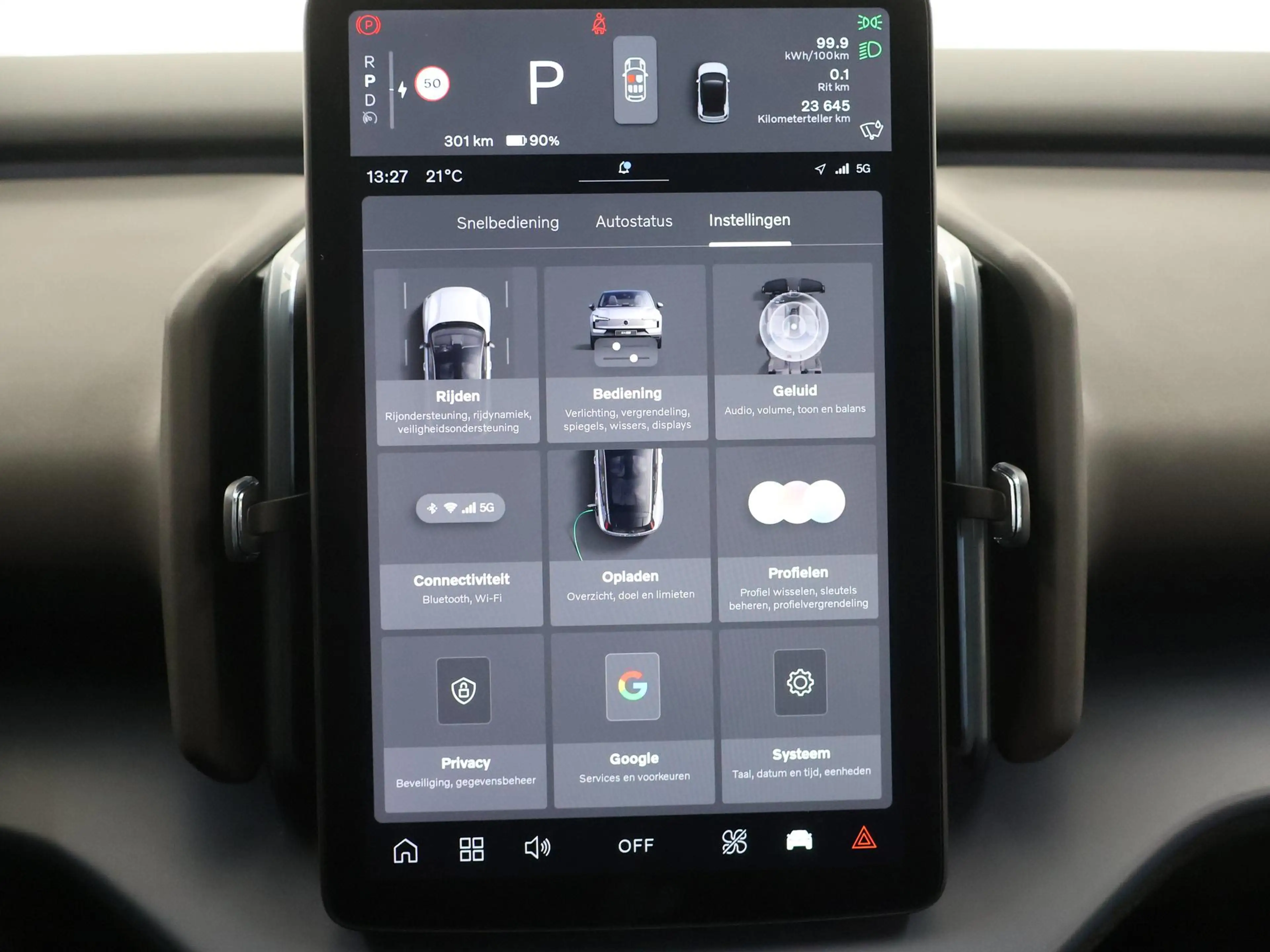 Volvo EX30 Single Motor Core 51 kWh | Navigatie | Climate Con — photo 19