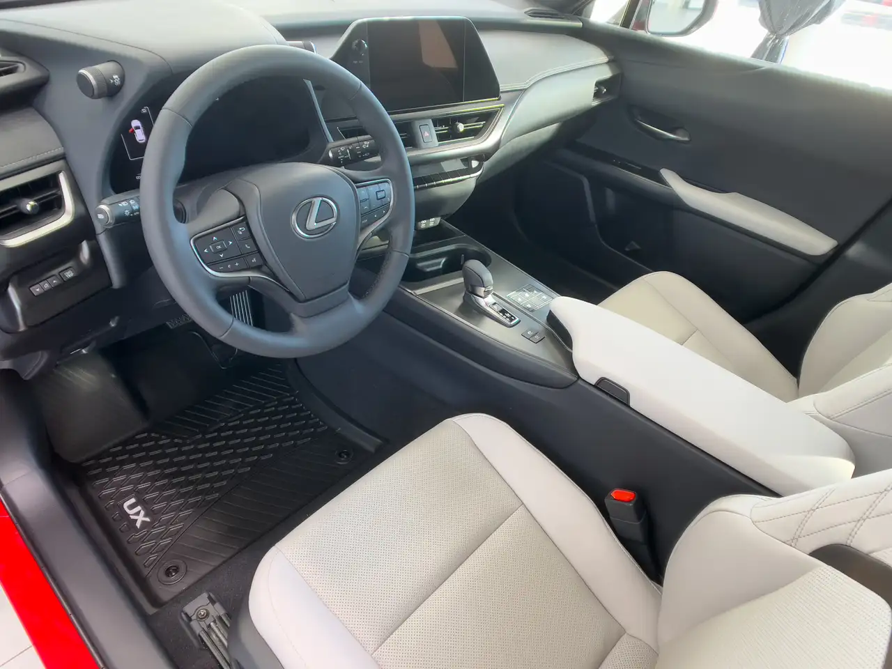Lexus UX fotografie Lexus UX