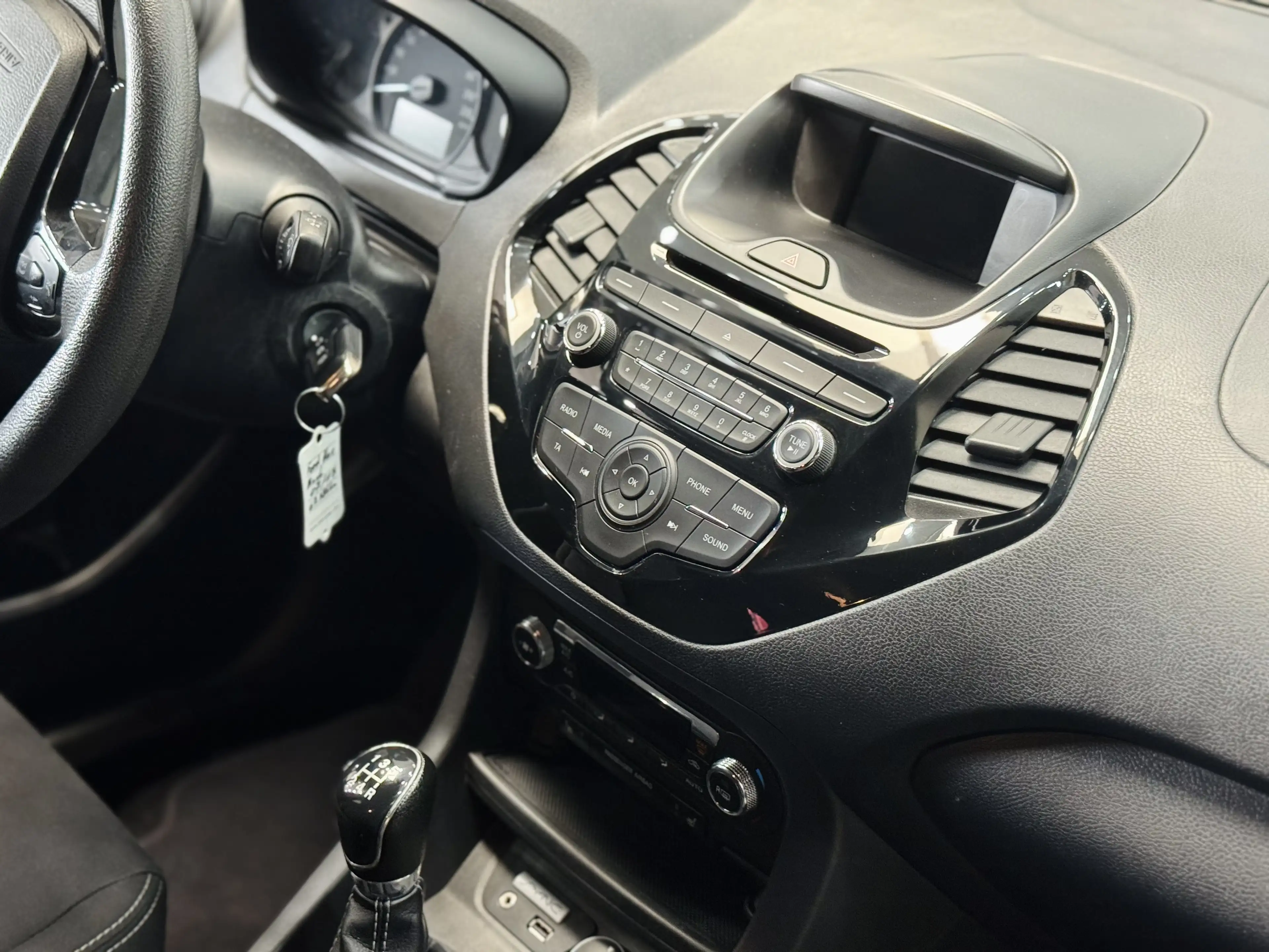 Ford Ka/Ka+ 1.HandBlack/White*PDC*15ZOLL*Klima*TÜVbisNOV/26 — photo 8