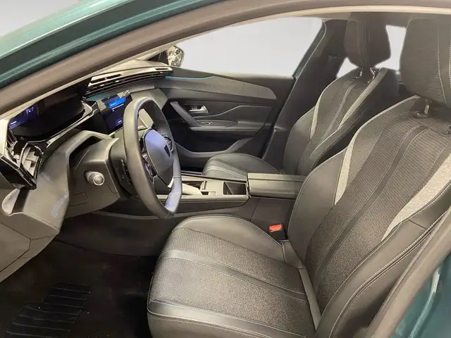 Peugeot 308 SW view 7