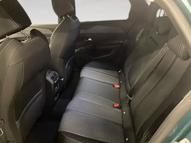 Peugeot 308 SW view 8