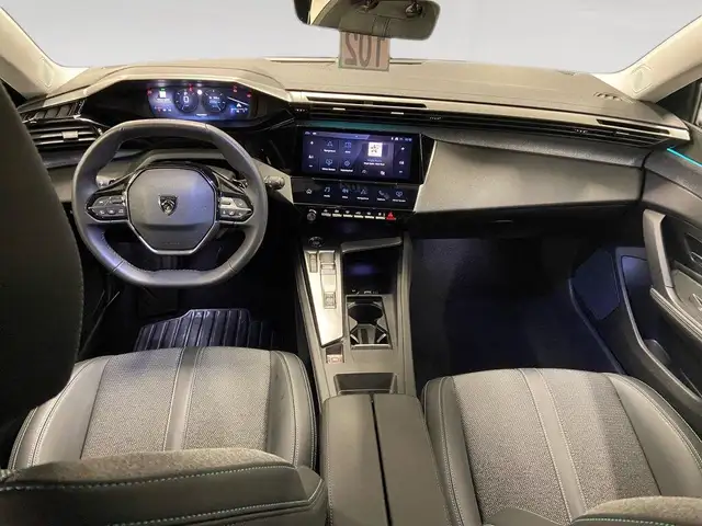 Peugeot 308 SW view 6