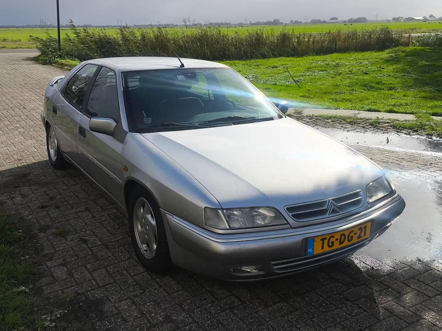 Citroen Xantia Xantia 2.0i Turbo CT Activa Grau - 1