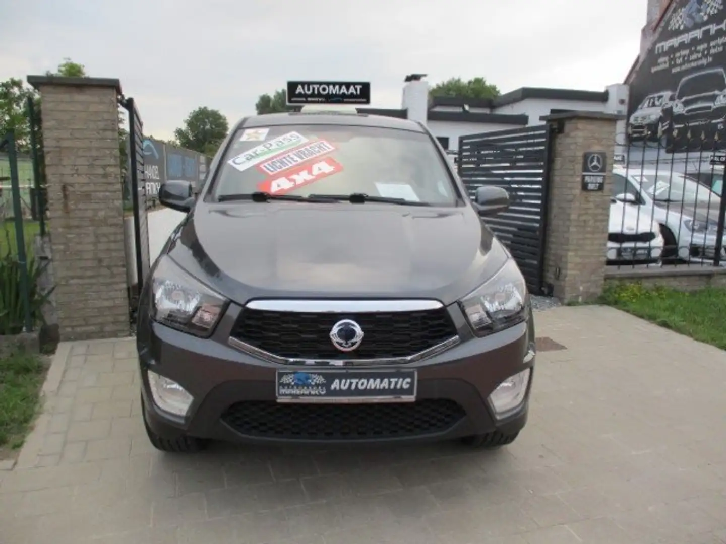 SsangYong Actyon 2.2TDI 180PK 4X4 SPORTS PICKUP AUTOM. LV5PL EURO6B Grau - 2