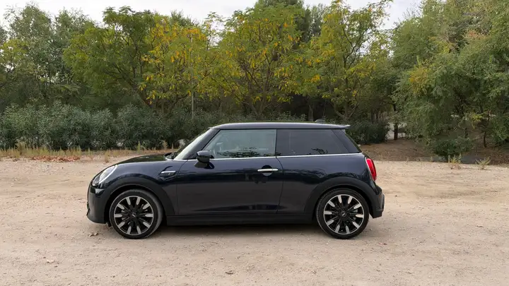 MINI Cooper 2022, foto 7