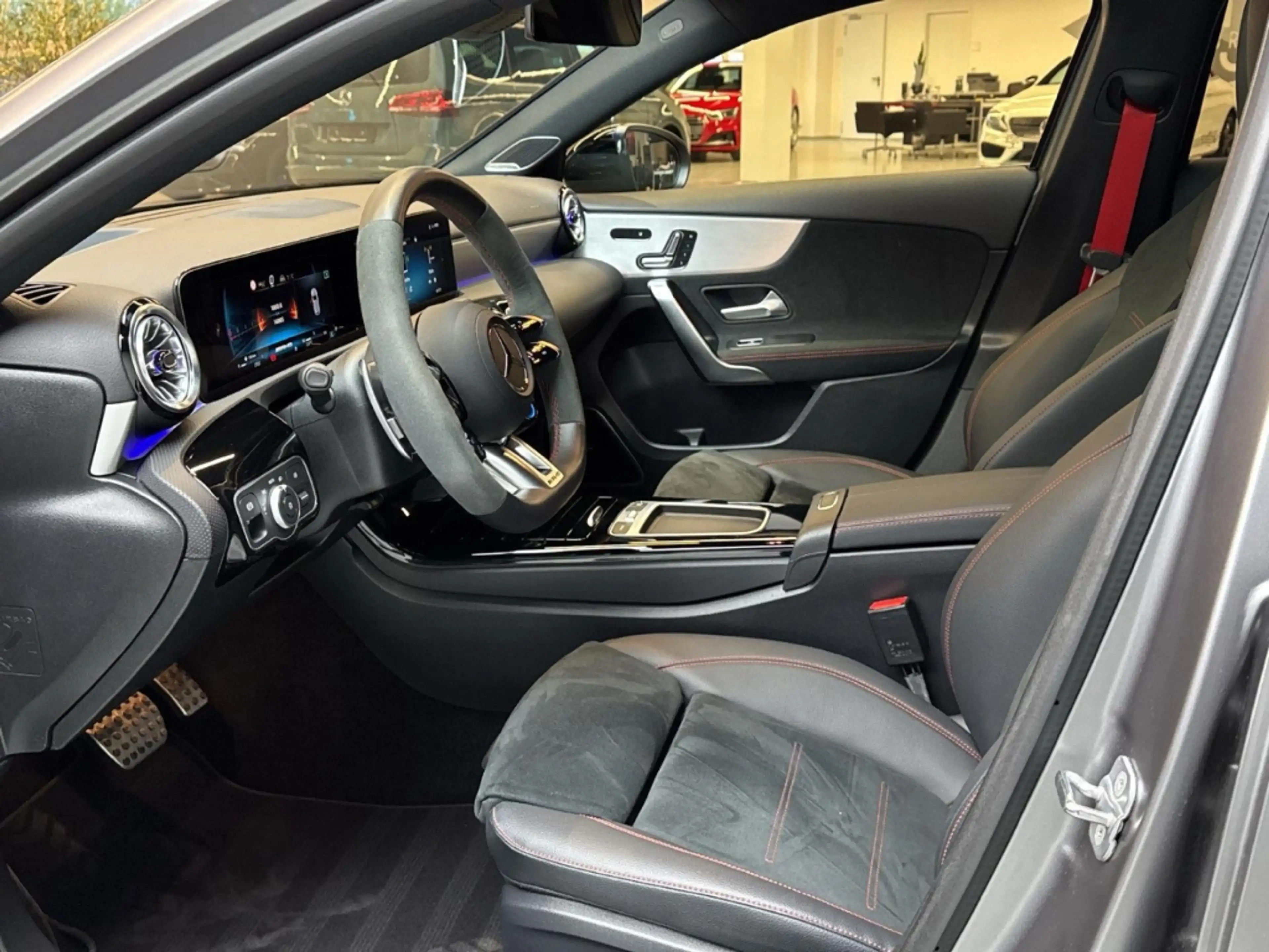 Mercedes-Benz A 45 AMG A45 S/Driver/Burm/Pano/360°/ACC/Multib/HUD/magno — photo 10