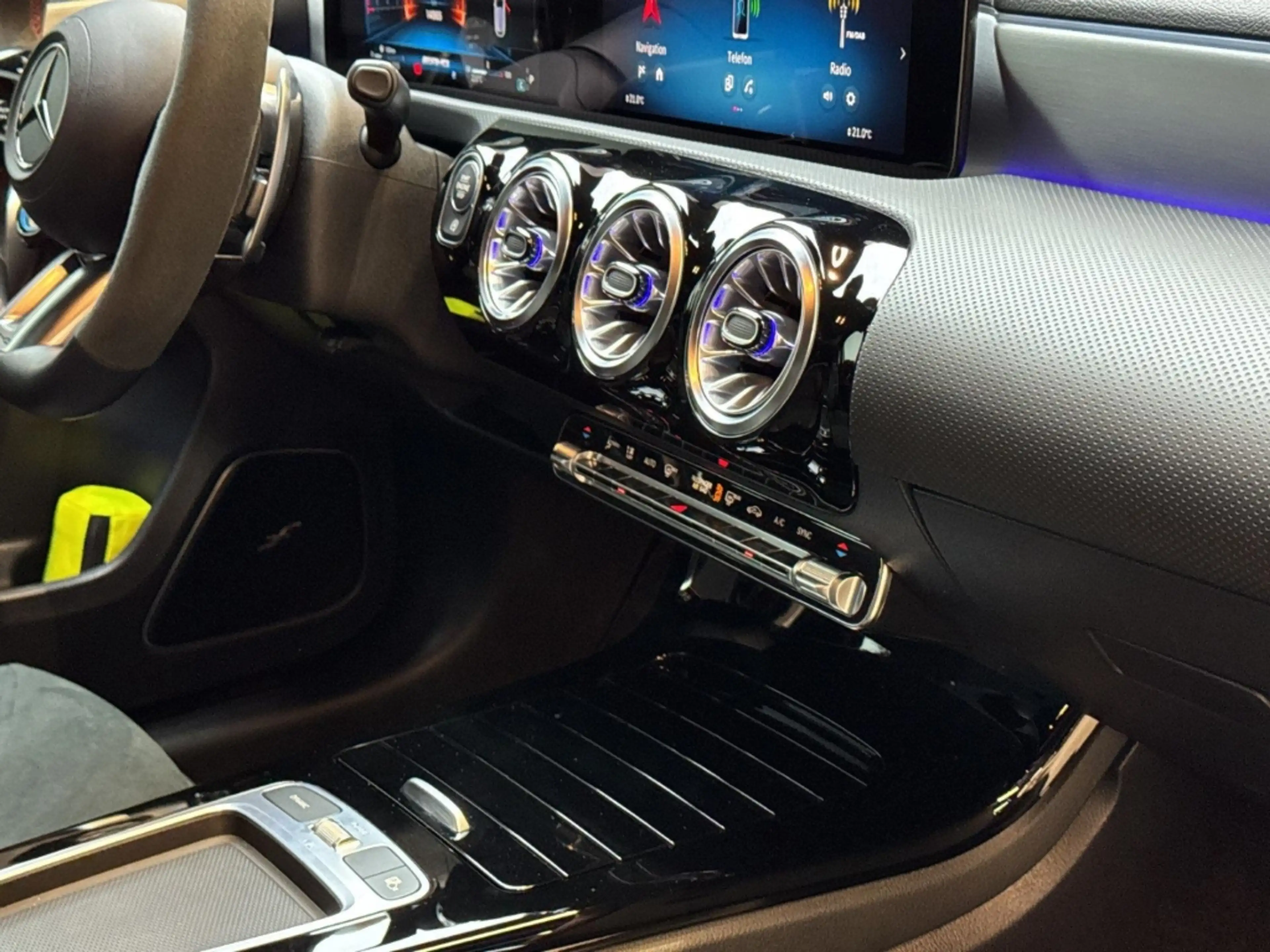 Mercedes-Benz A 45 AMG A45 S/Driver/Burm/Pano/360°/ACC/Multib/HUD/magno — photo 12