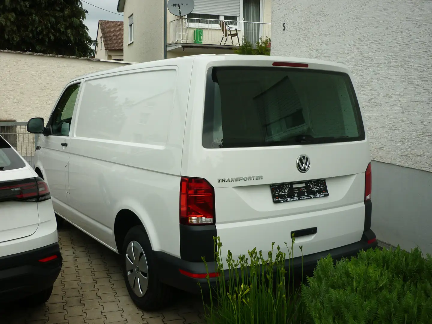 Volkswagen T6.1 Weiß - 2