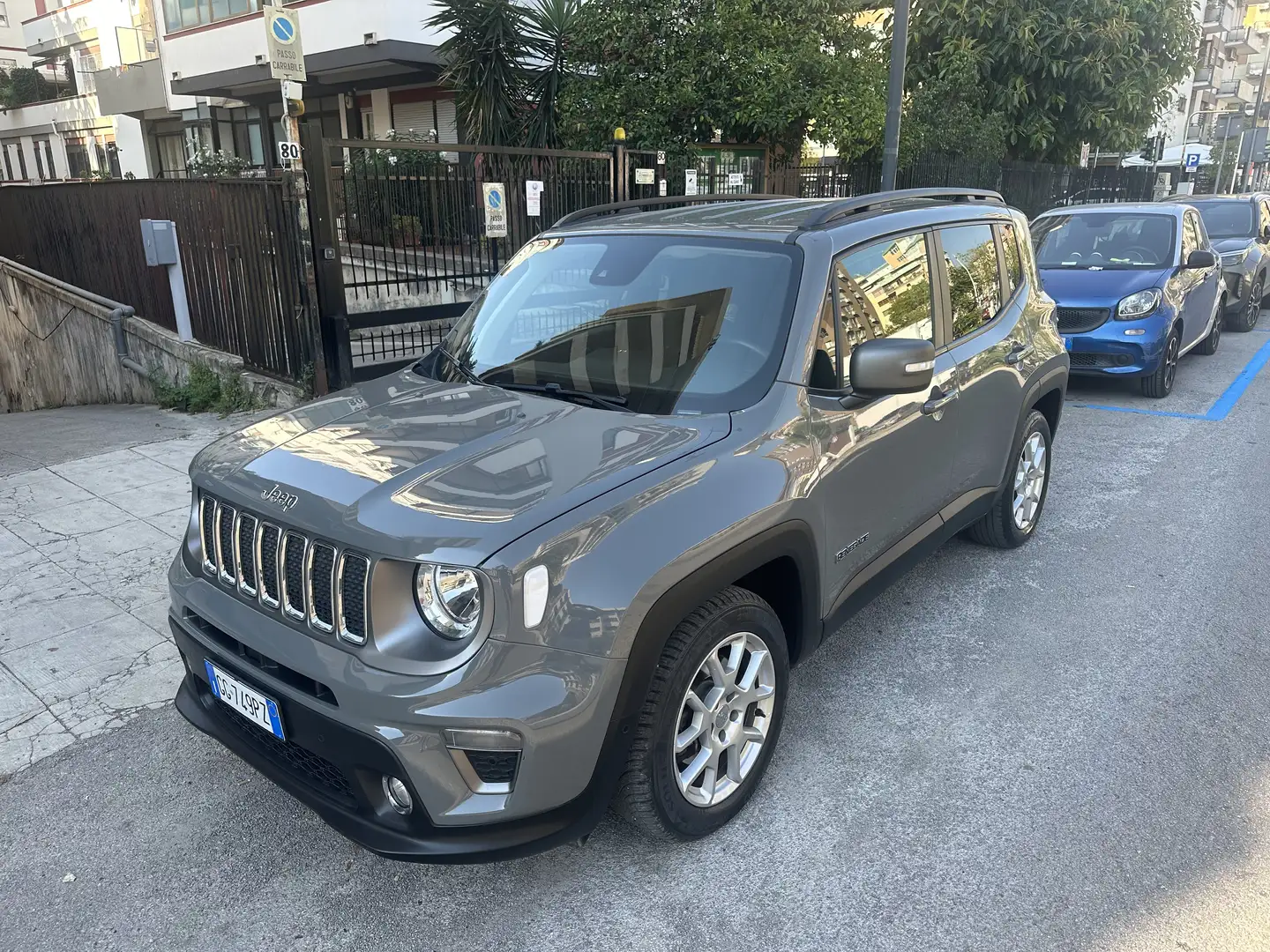 Jeep Renegade Renegade 2019 1.3 t4 Limited 2wd 150cv ddct Grigio - 1