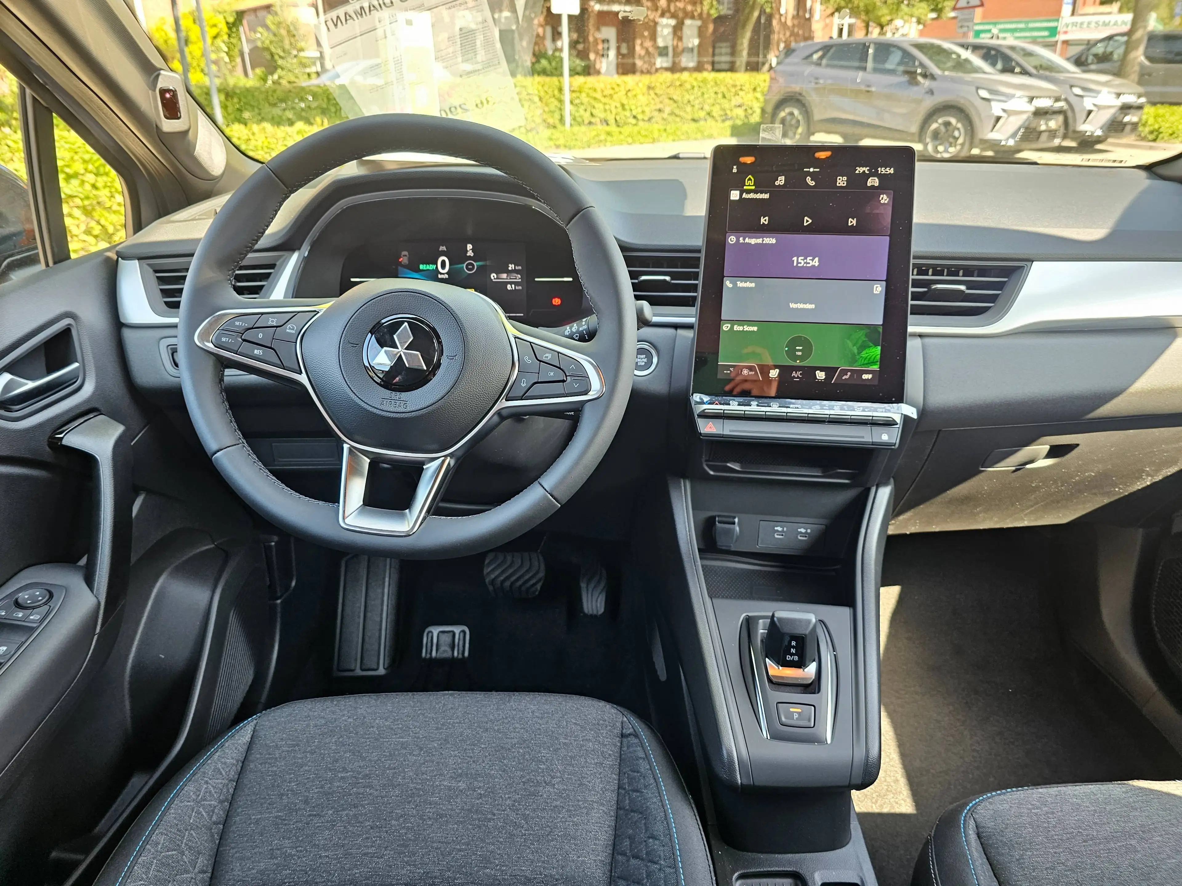 Mitsubishi Grandis Diamant PLUS — photo 7