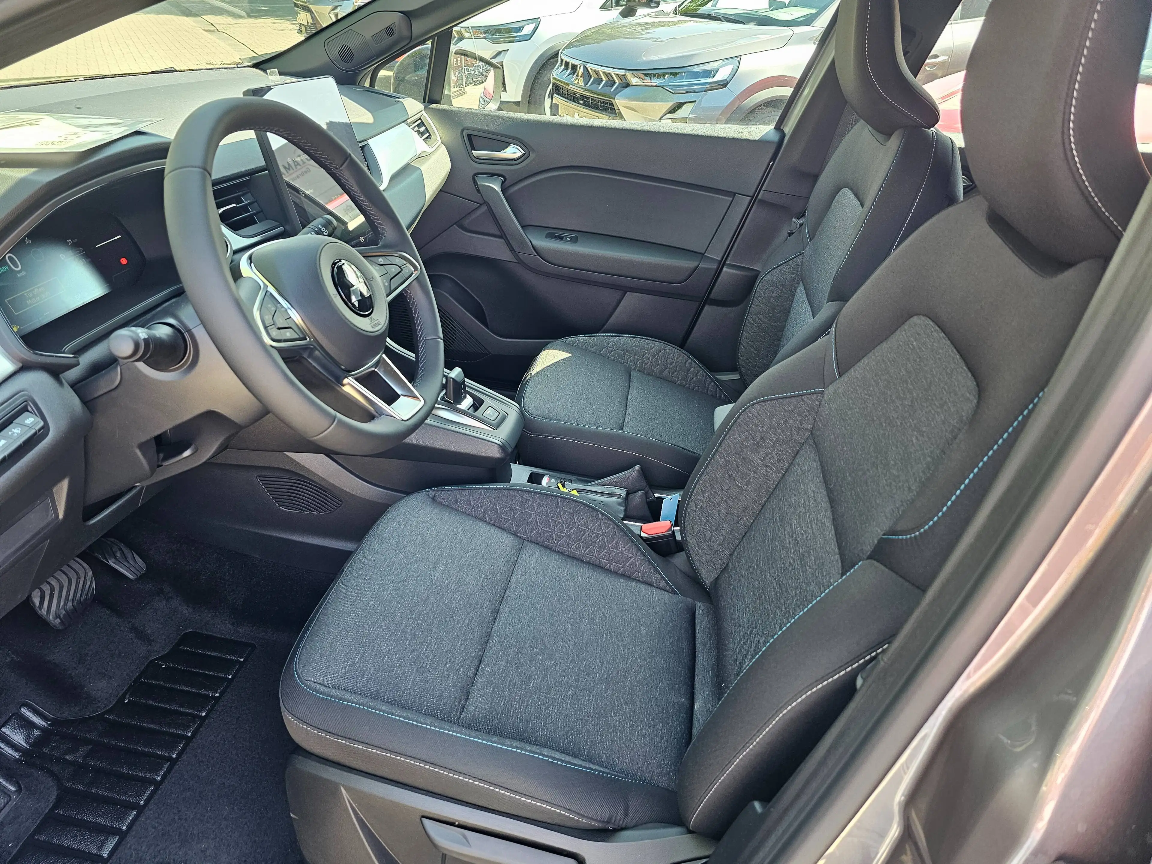 Mitsubishi Grandis Diamant PLUS — photo 5