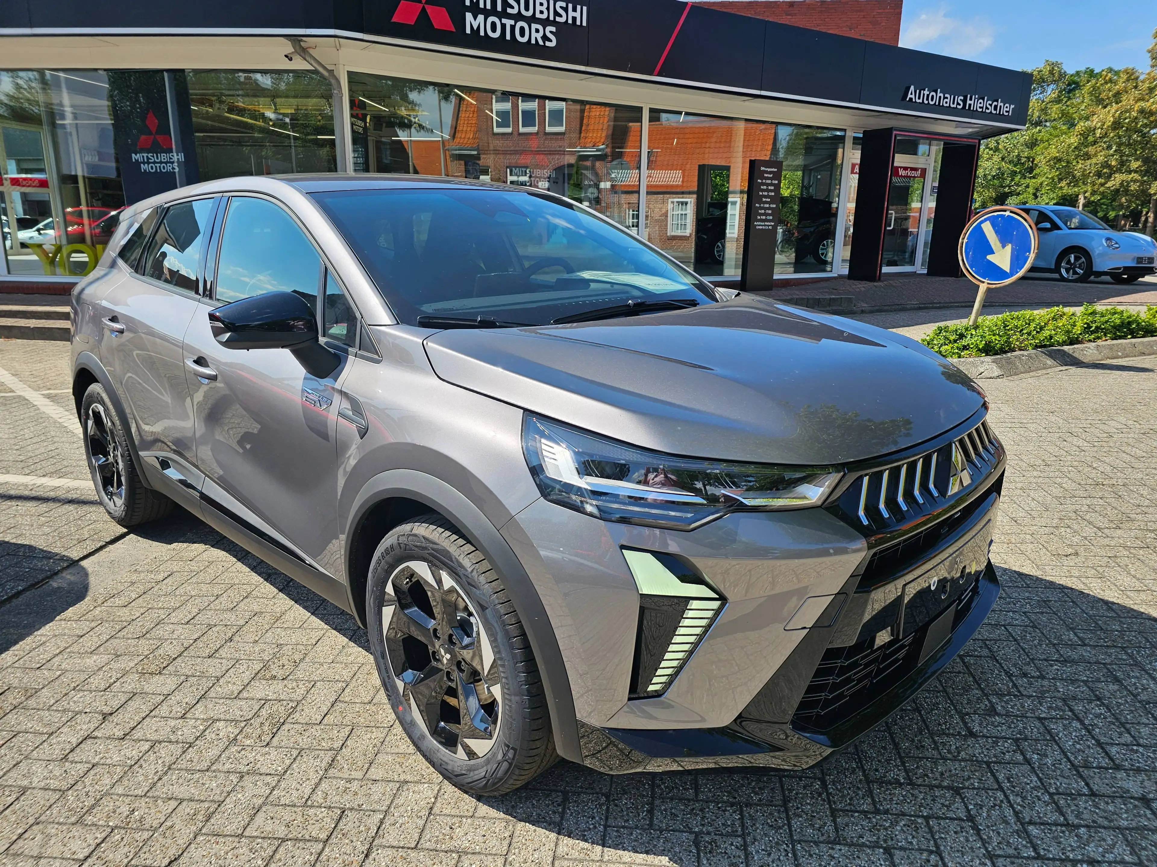 Mitsubishi Grandis Diamant PLUS — photo 2