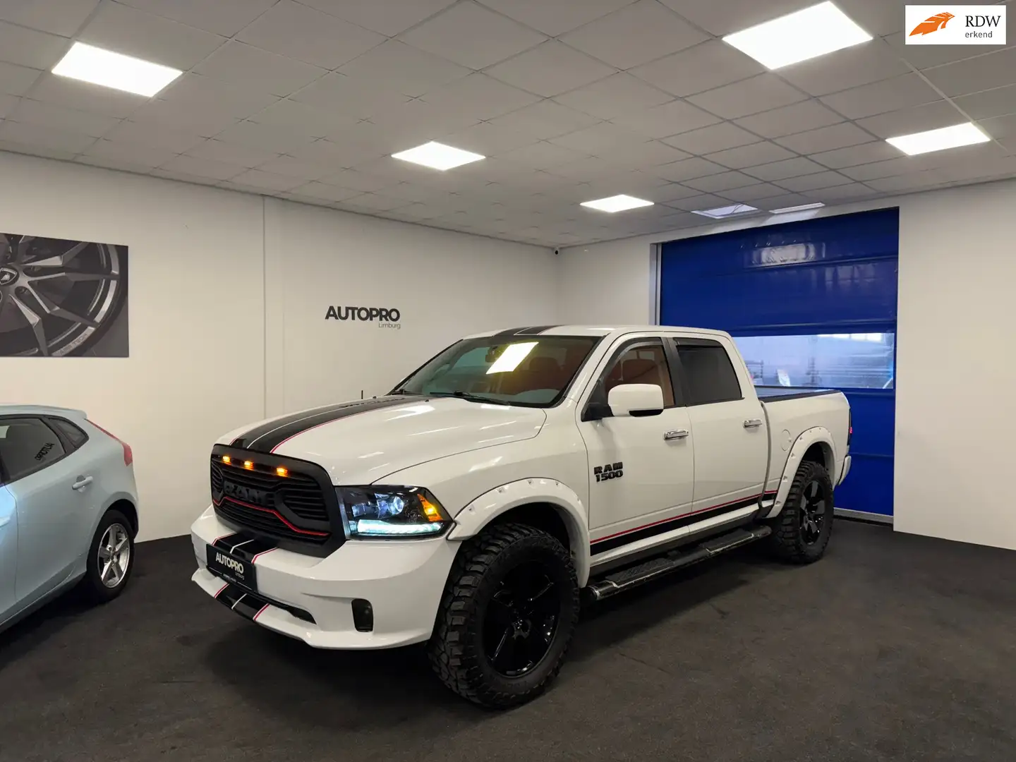 Dodge RAM 1500 // Camera // Carplay // Verhoogd Wit - 1