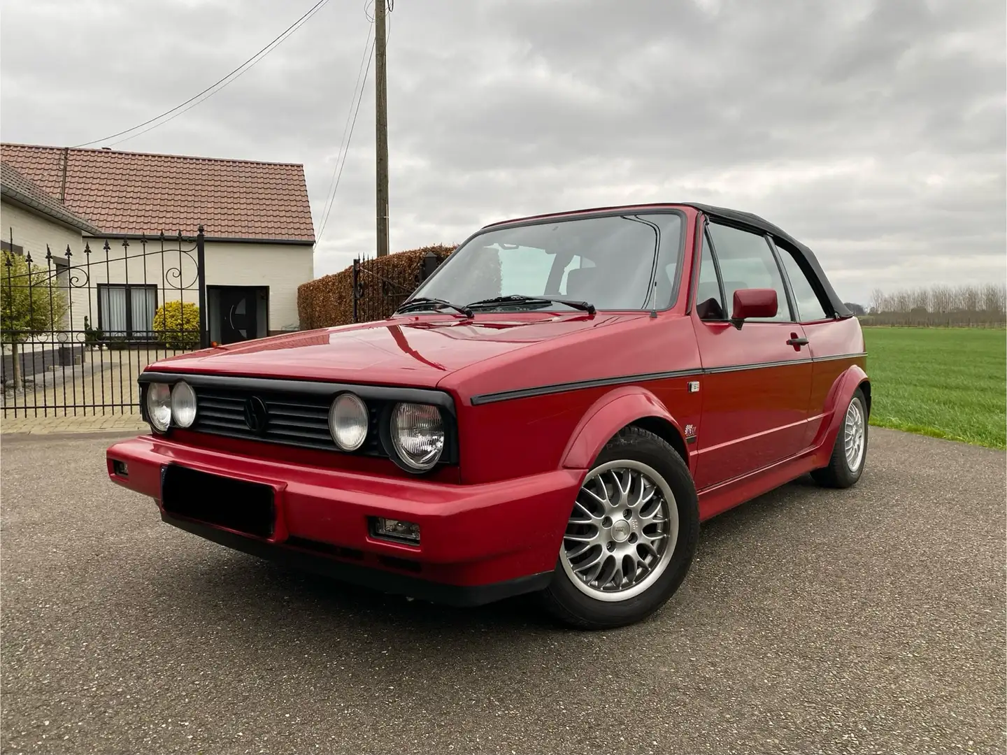 Volkswagen Golf Cabriolet Cabrio karman Rouge - 1