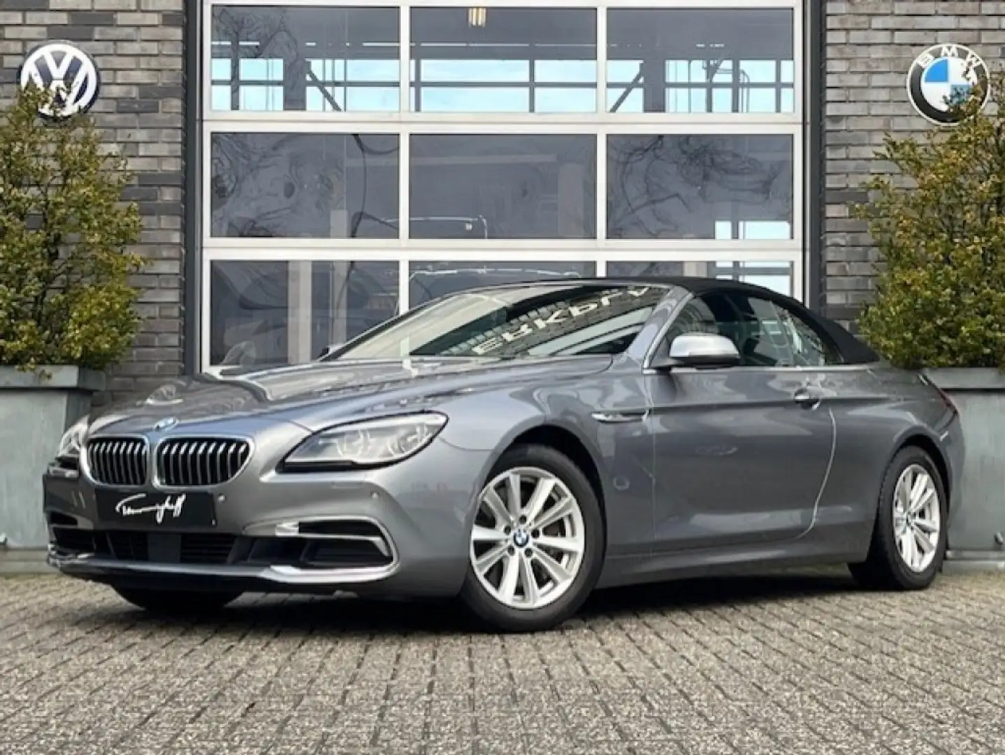 BMW 640 640i XDRIVE CABRIO HIGH EXECUTIVE Grijs - 2