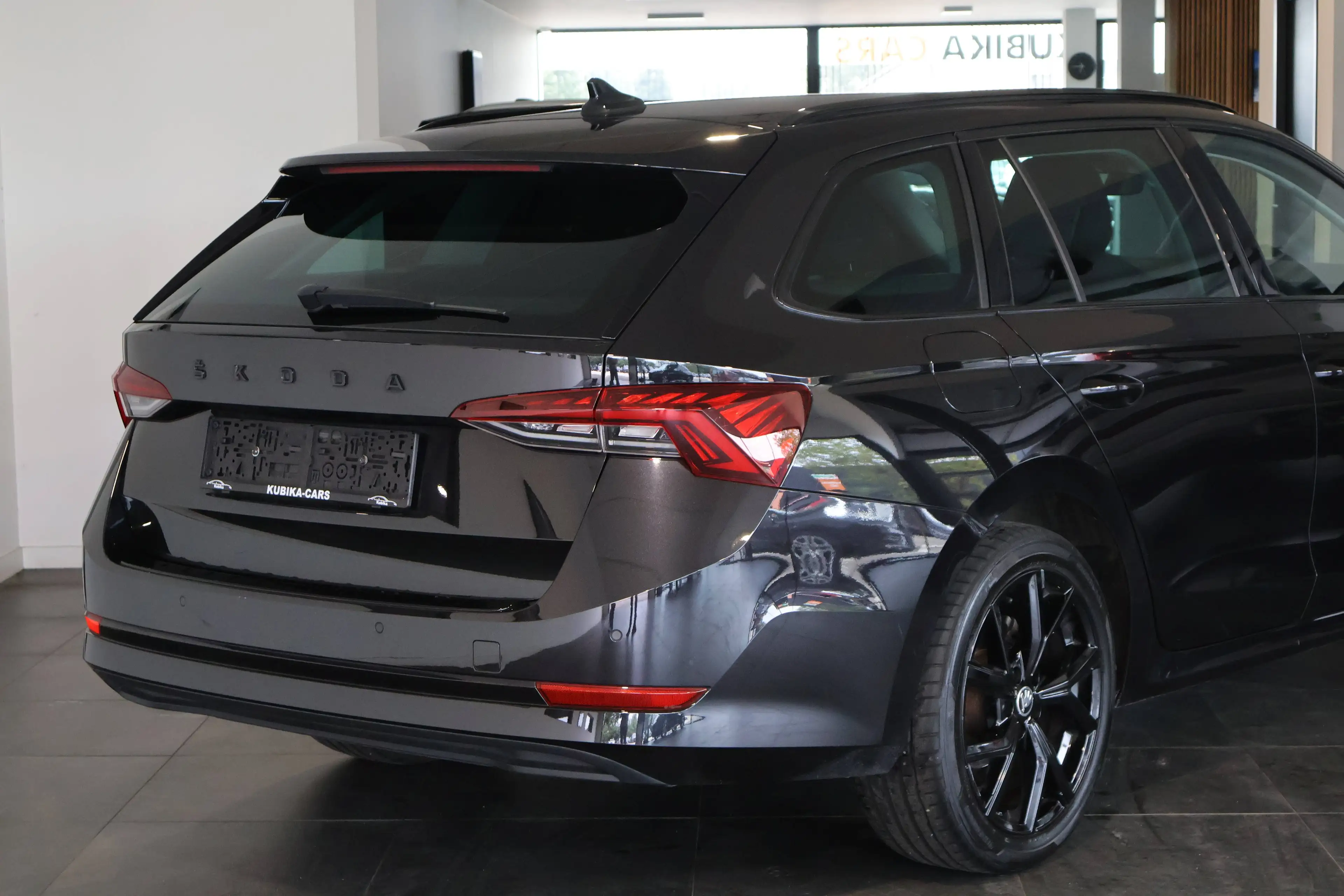 Skoda Octavia SW 1.0 TSI Ambition CruiseC LijnA Keyless Navi Garantie* — photo 5