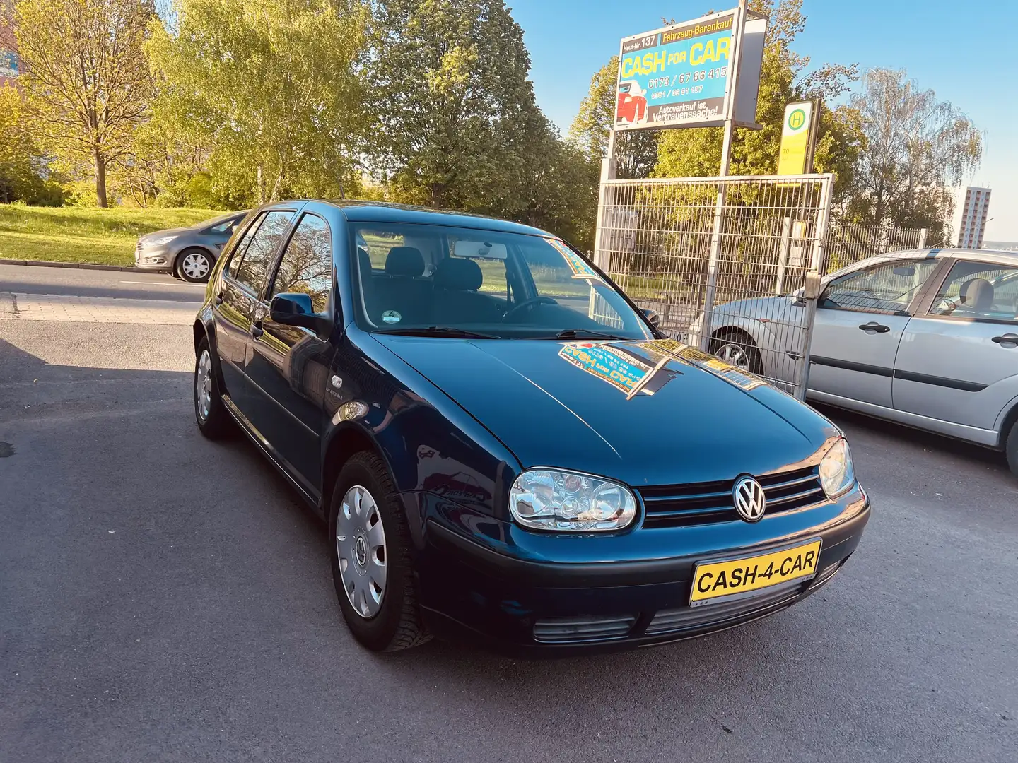 Volkswagen Golf 1.4 - 1
