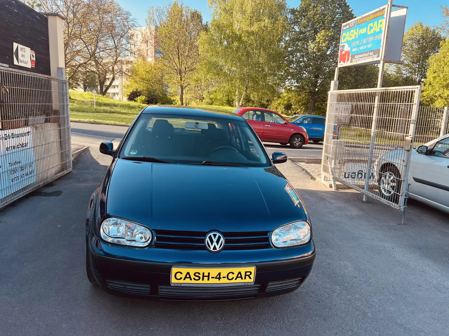 Volkswagen Golf 1.4 - 2