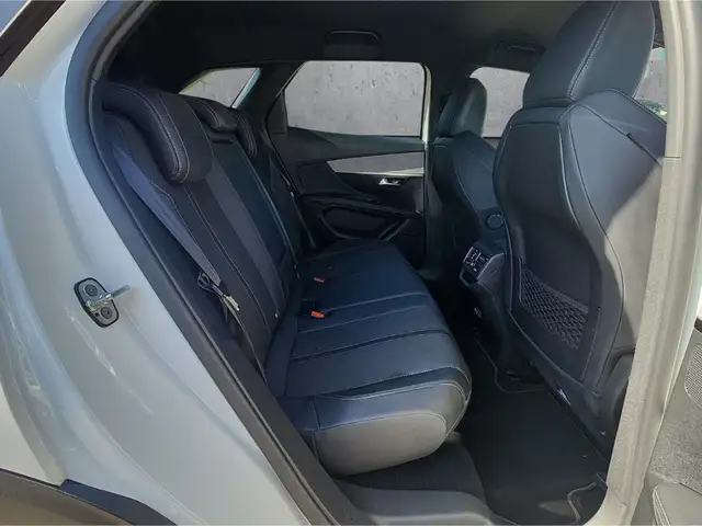 Peugeot 3008 view 14