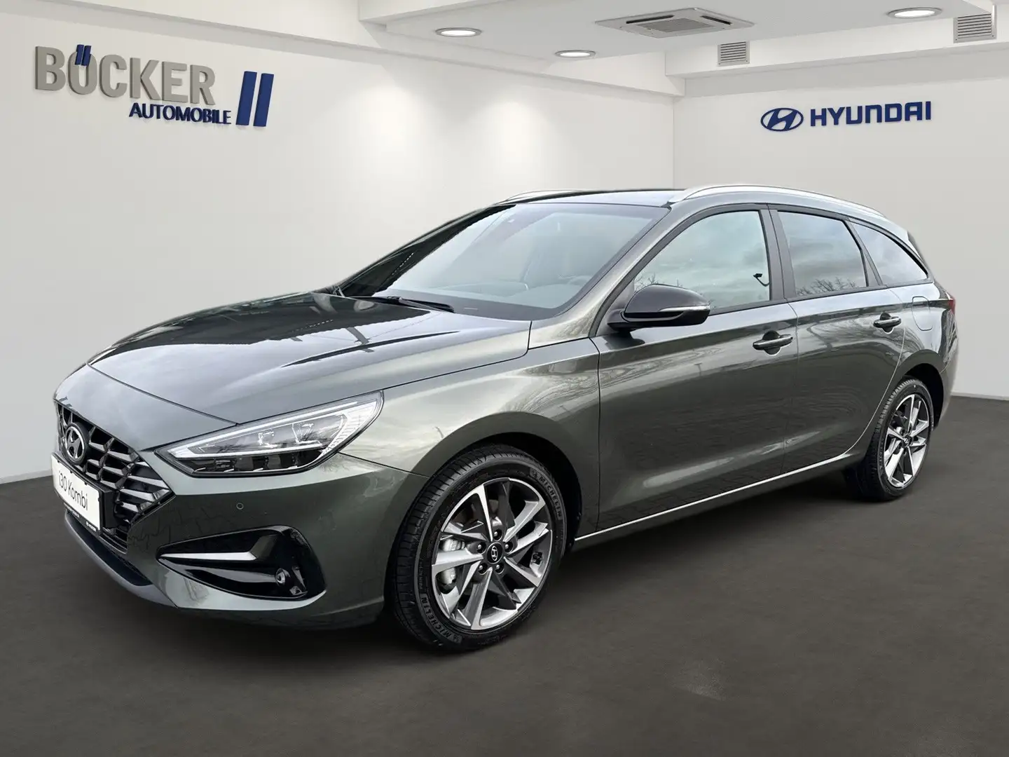 Hyundai i30 Kombi 1.0 T-GDi Connect and Go Bluetooth Navi Grau - 1