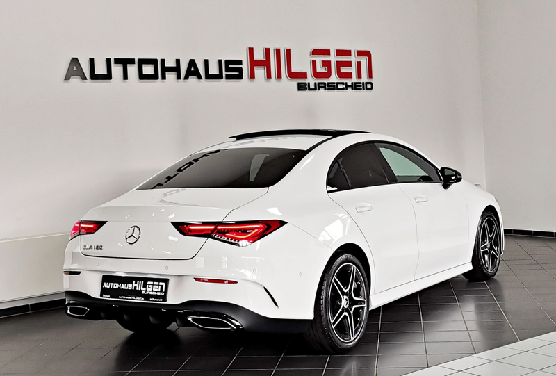 Mercedes-Benz CLA 180 AMG 7-G*Pano*R.Kamera*Navi*Ambiente-Bele — photo 6
