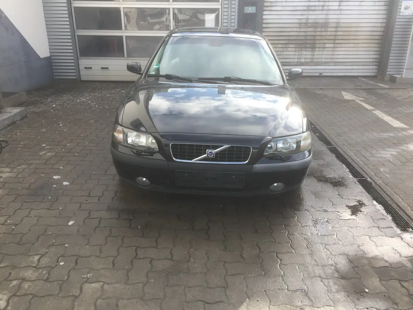 Volvo S60 S60 T5 5 ZYLINDER 250 PS Siyah - 1
