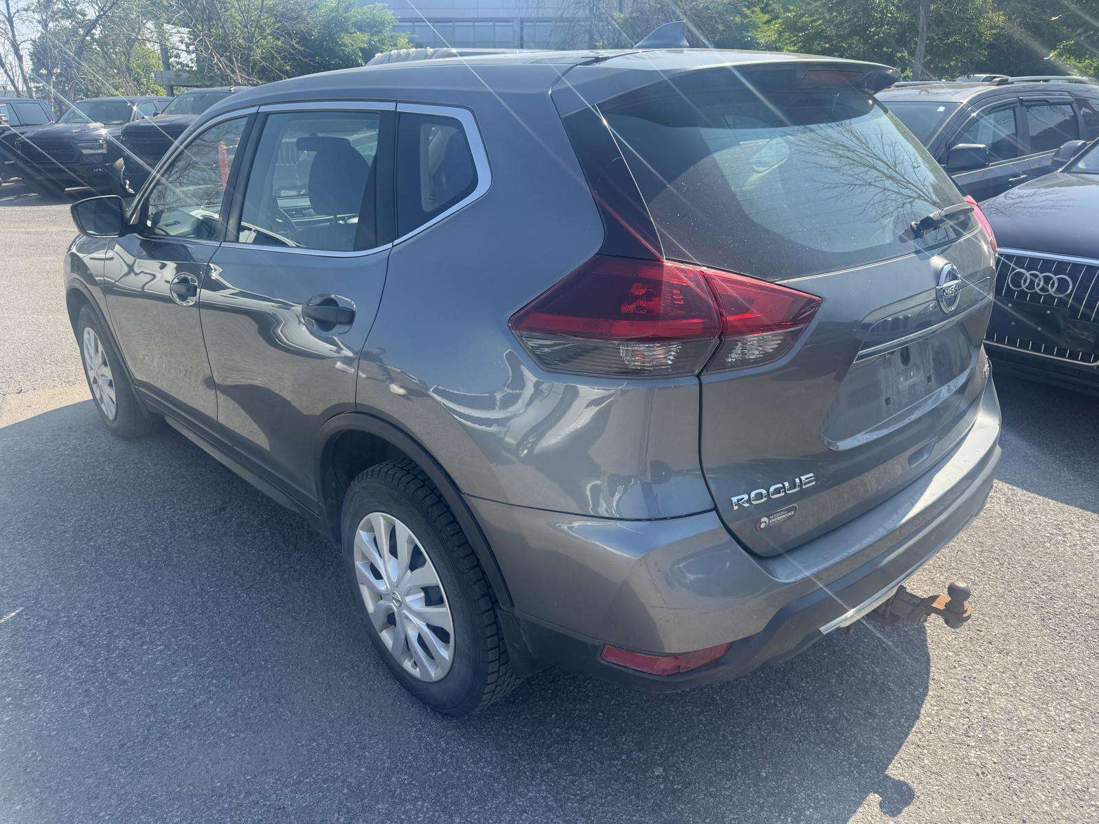 2019 Nissan Rogue S — снимка 1