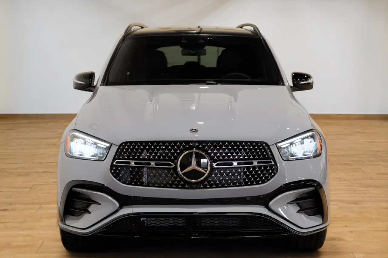Mercedes-Benz GLE снимка Mercedes-Benz GLE