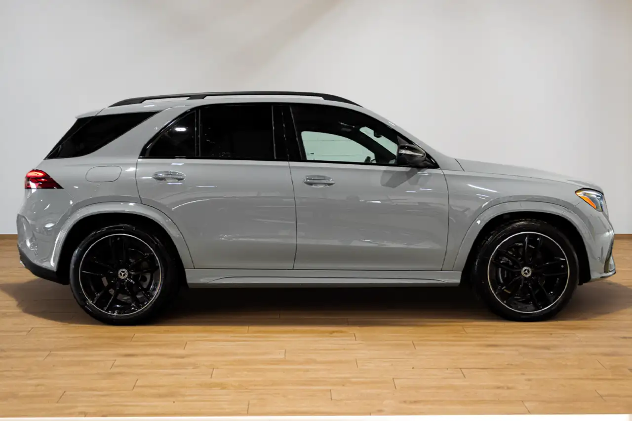 Mercedes-Benz GLE снимка Mercedes-Benz GLE