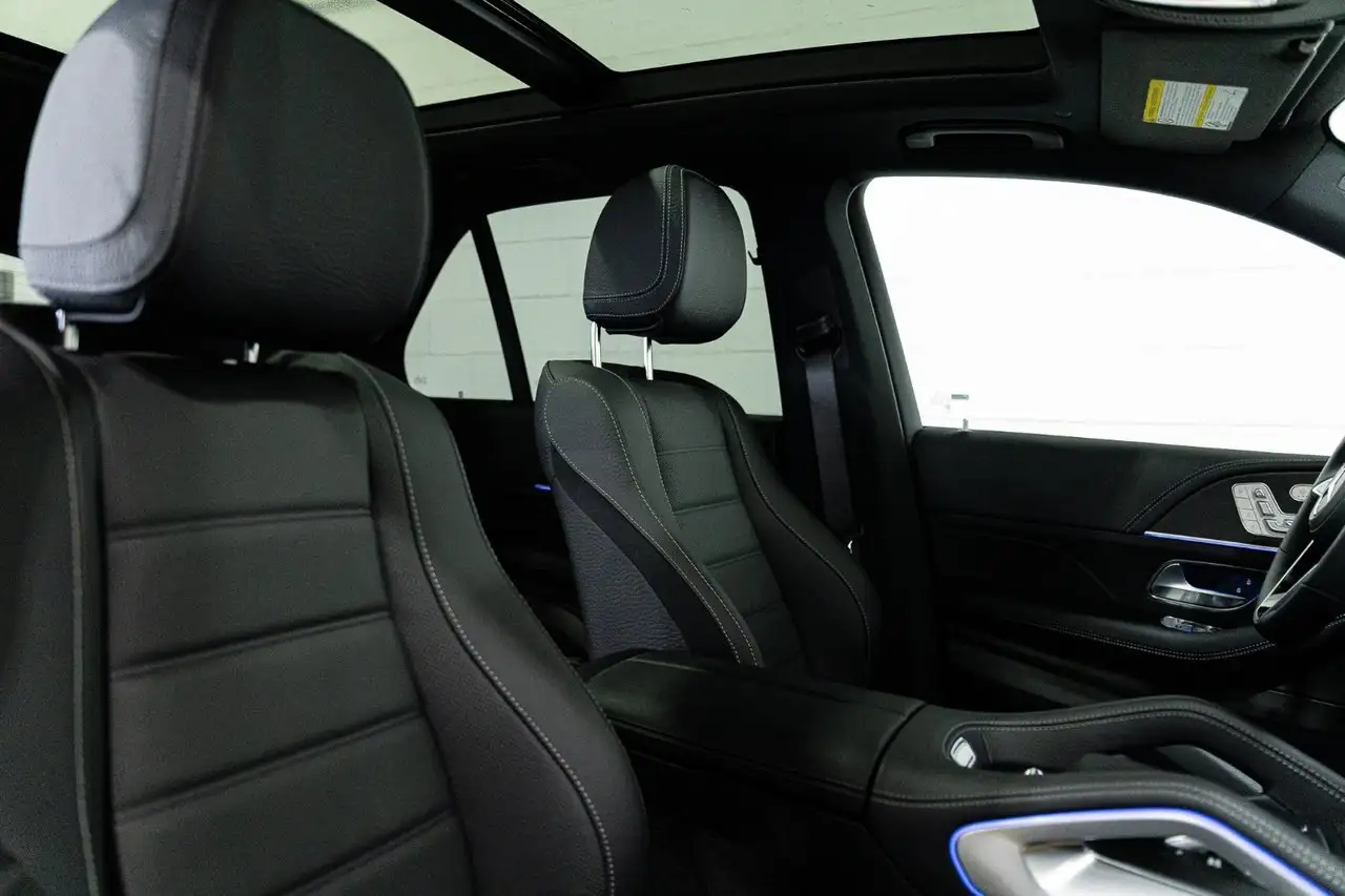 Mercedes-Benz GLE снимка Mercedes-Benz GLE