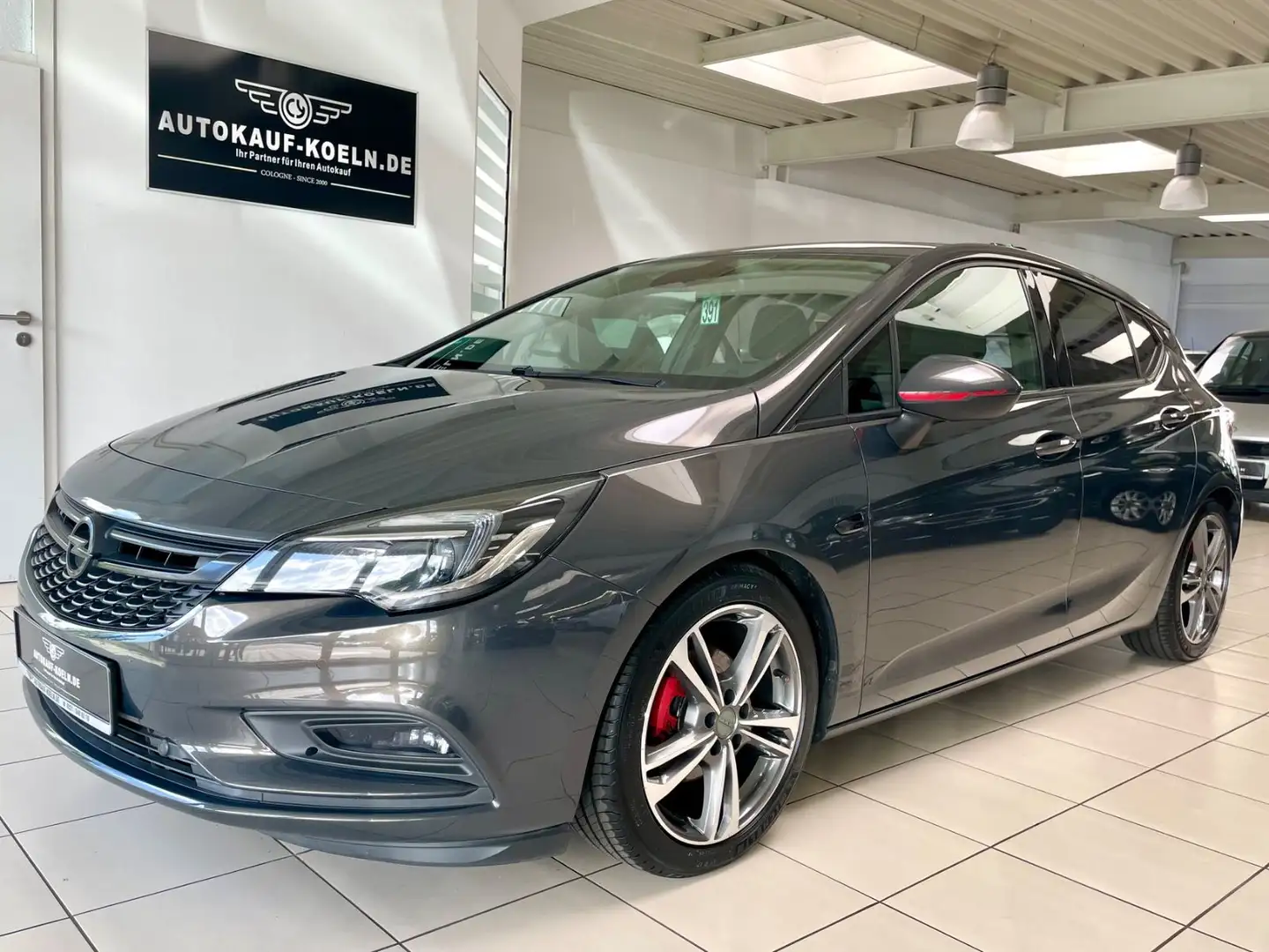 Opel Astra K Edition 1,0 77Kw/Klima/Alus Gris - 2