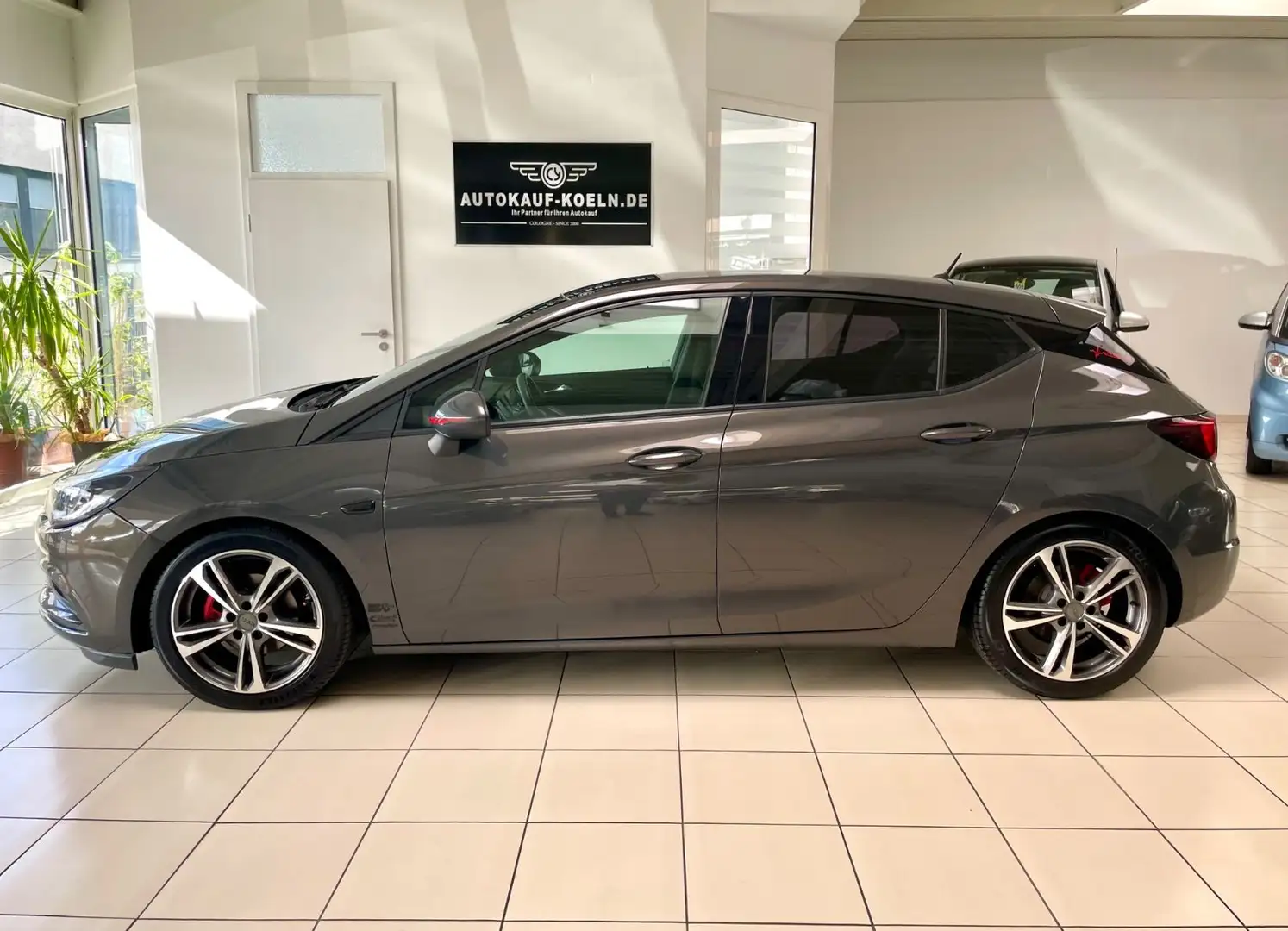 Opel Astra K Edition 1,0 77Kw/Klima/Alus Gris - 1