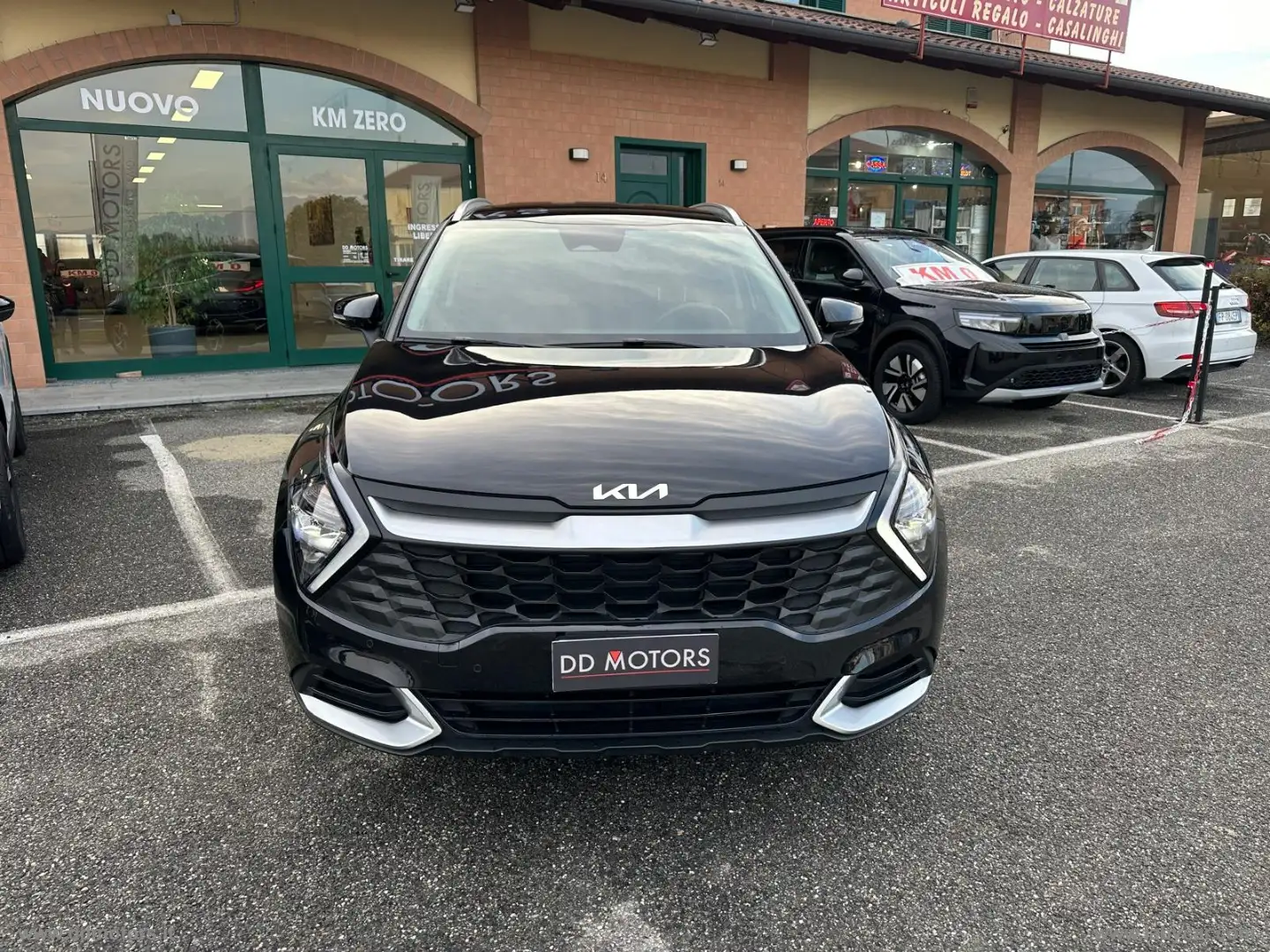 Kia Sportage 1.6 TGDi MHEV Business **GANCIO TRAINO** Noir - 2