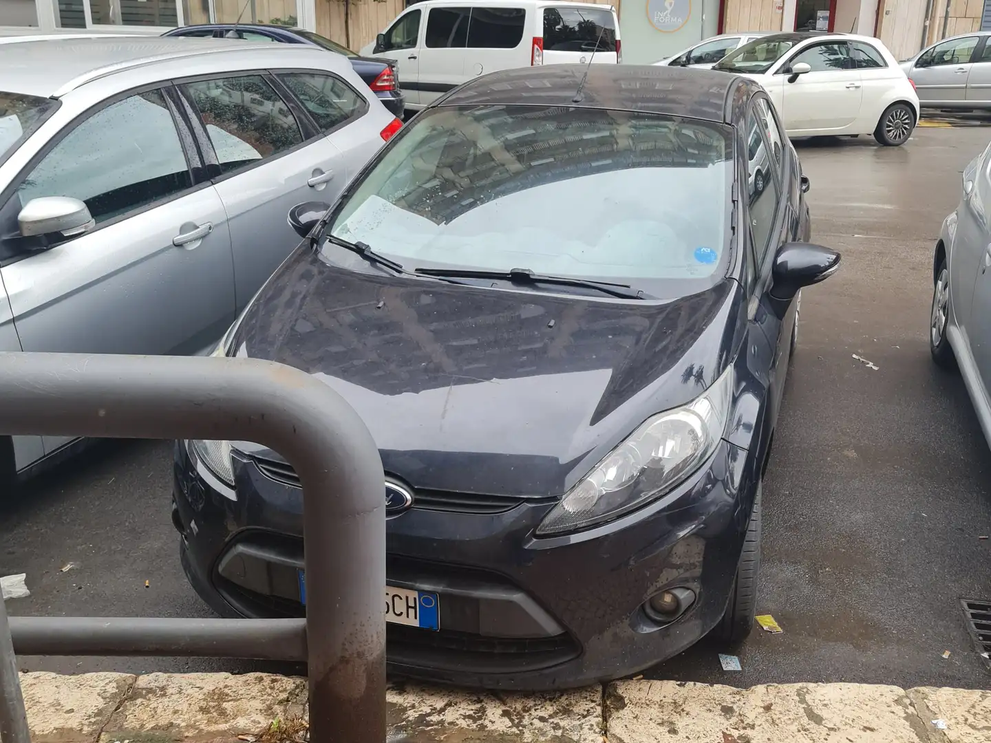 Ford Fiesta Fiesta 5p 1.4 tdci Ikon Business 70cv Nero - 1