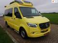 Mercedes-Benz Sprinter V6 3.0 AMBULANCE AUT ** 26999 EX BTW ** Geel - thumbnail 1