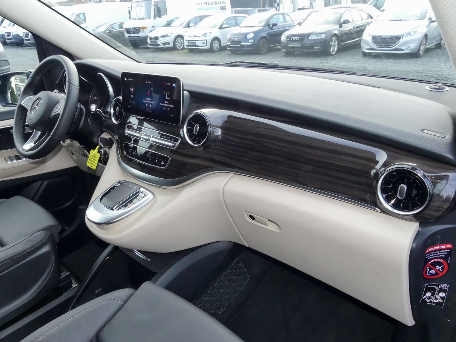 Mercedes-Benz V 300