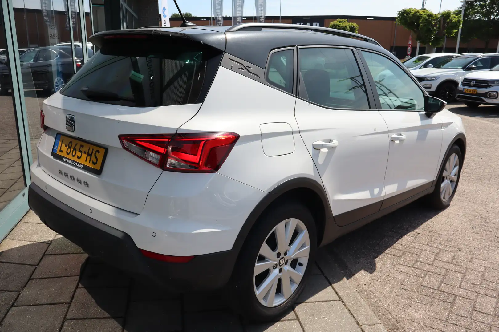 SEAT Arona 1.0 TSI Style Business Intense Plus | Achteruitrij Blanc - 2