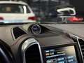 Porsche Cayenne GTS Aut. Noir - thumbnail 34