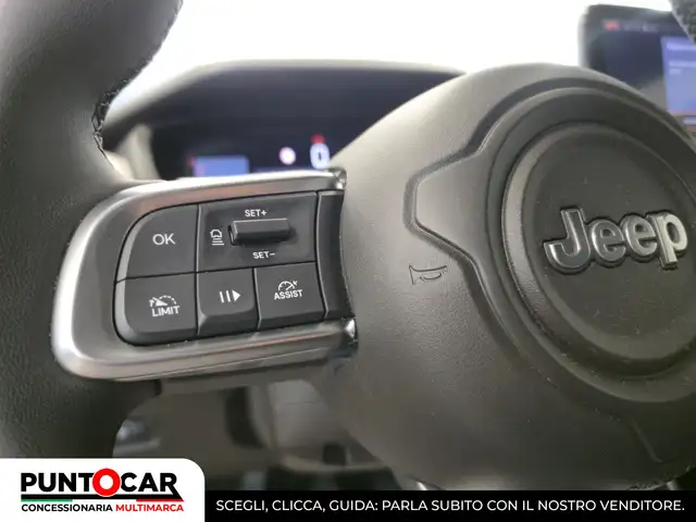 Jeep Avenger view 15