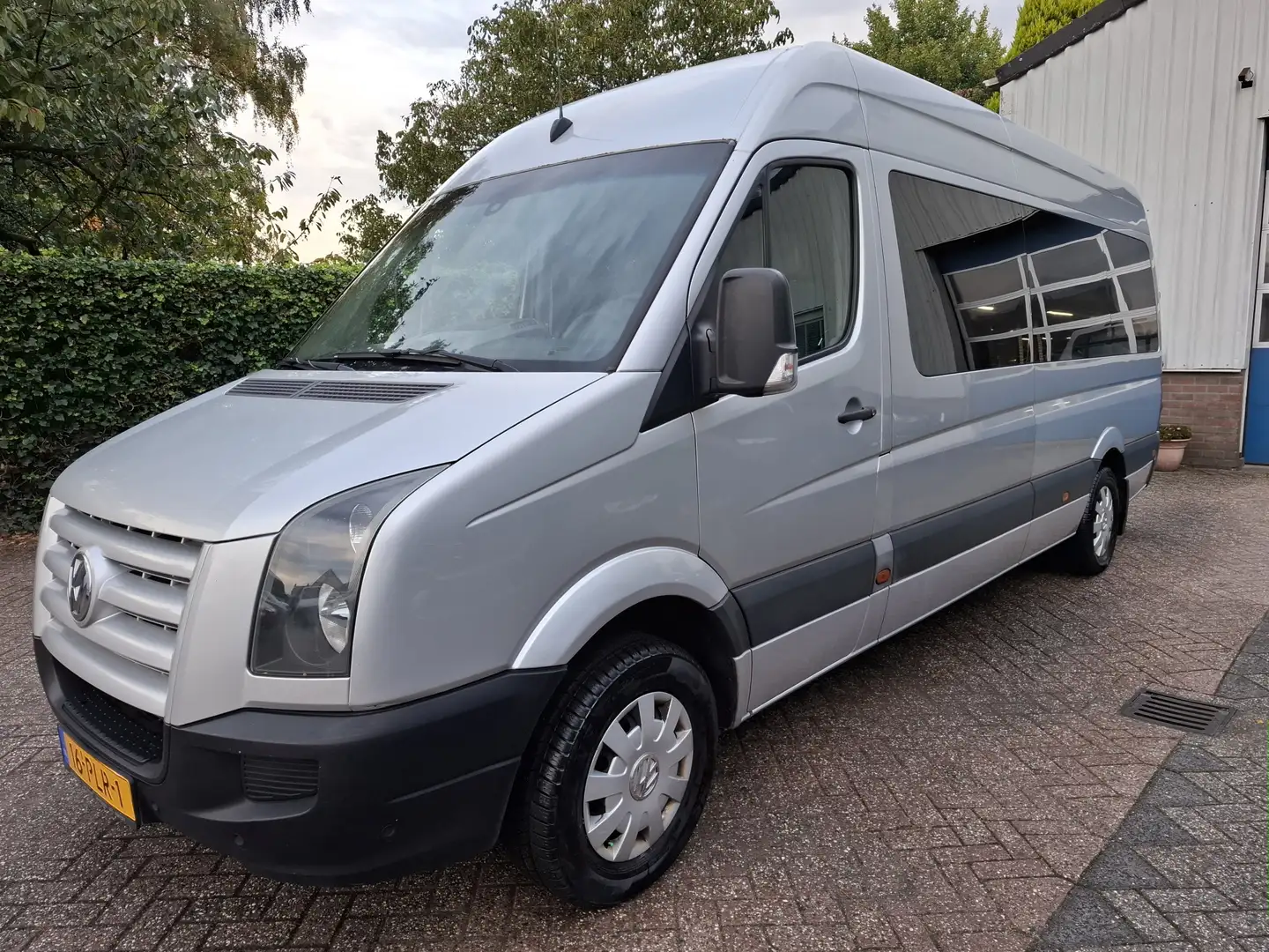 Volkswagen Crafter 35 2.5 TDI L3H2 7995.- INCL BTW 9-PERSOONS ROLSTOE Gris - 1