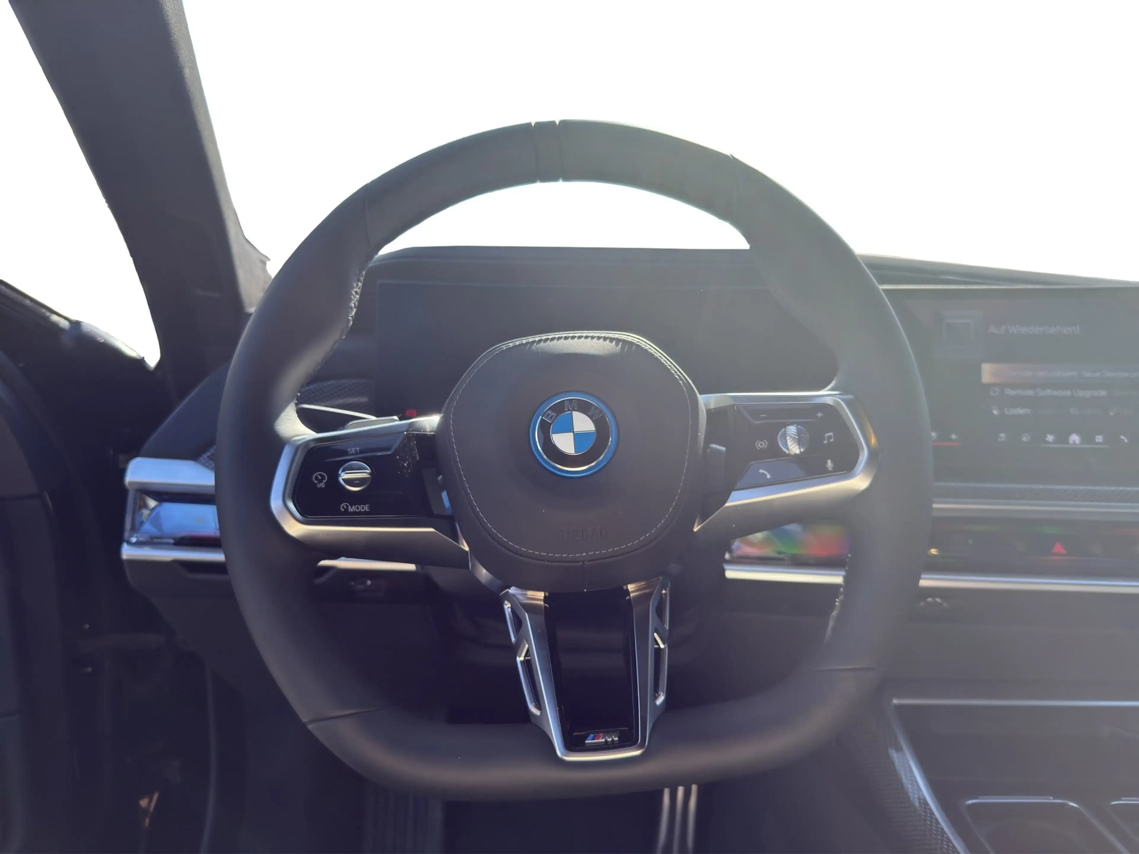 BMW i7 xDrive60 Limousine M Sport B&W.AHK.Massage — photo 10