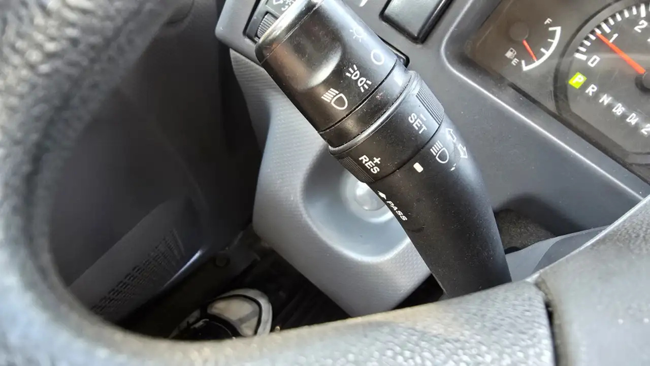 Isuzu NPR fotografie Isuzu NPR