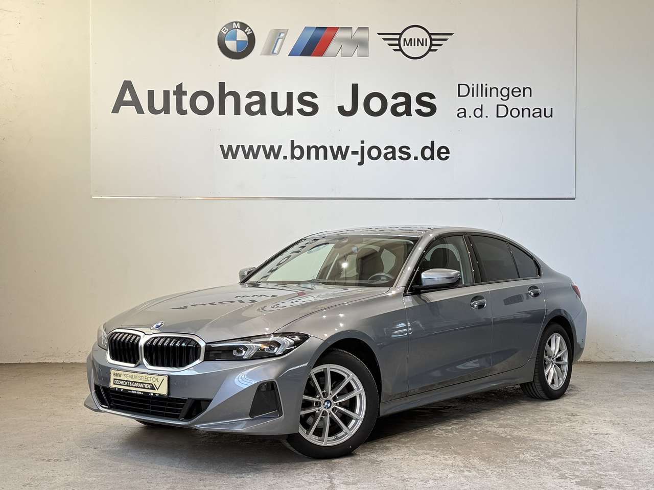 BMW 320 2023