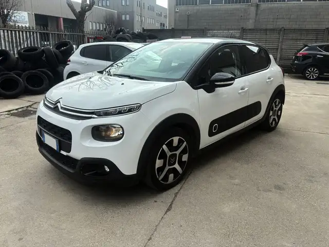 Citroen C3 1.2 Shine *AUTOMATICO-UNIPROPRIETARIO*