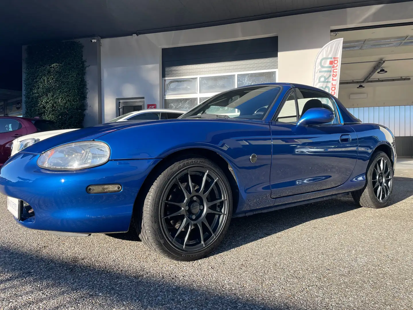 Mazda MX-5 1.8i 16V cat 10th Anniversary Hard Top Bleu - 1