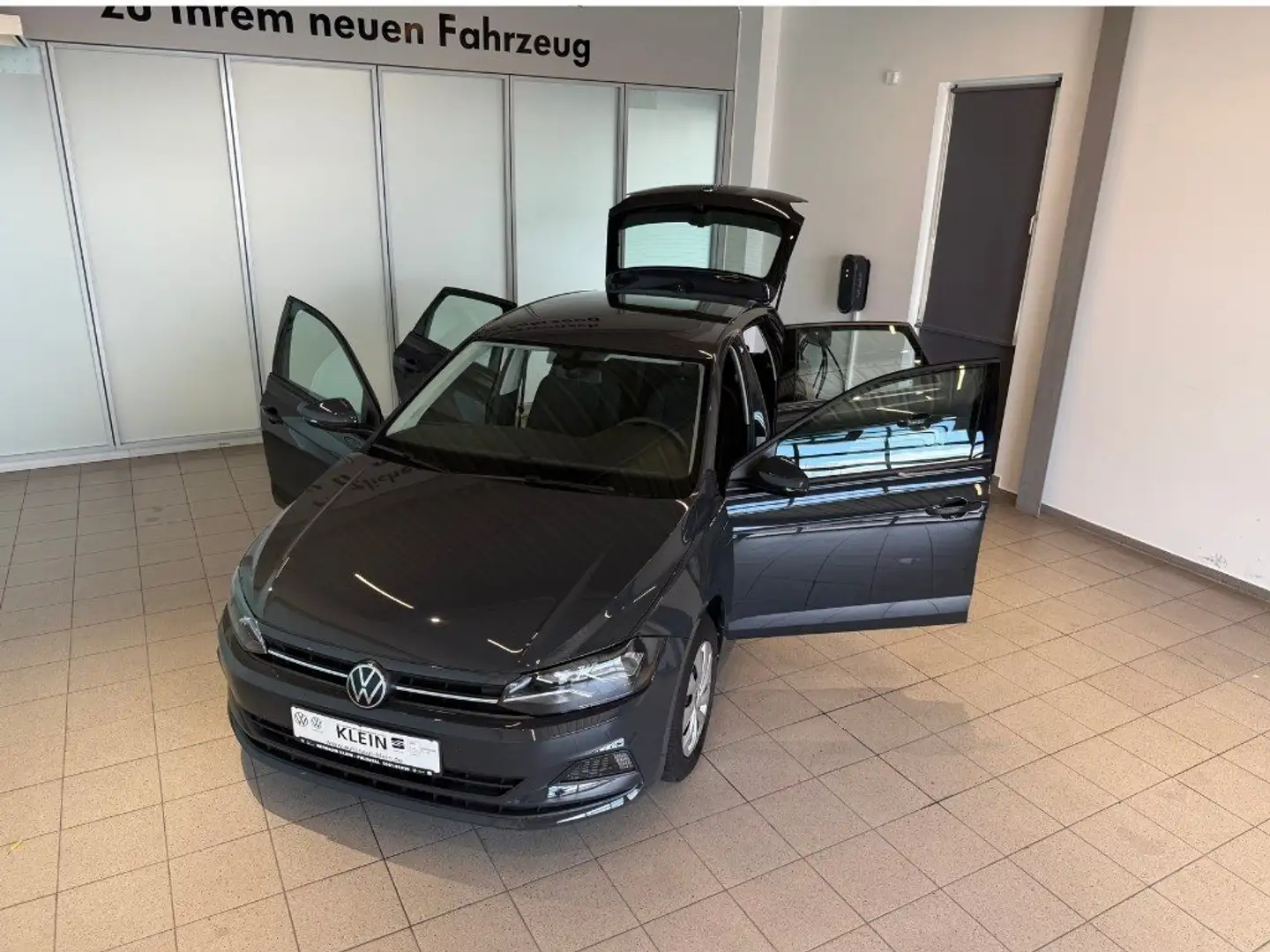 Volkswagen Polo 1.0 Comfortline Klimaautom., Bluetooth, DAB+ Zilver - 2