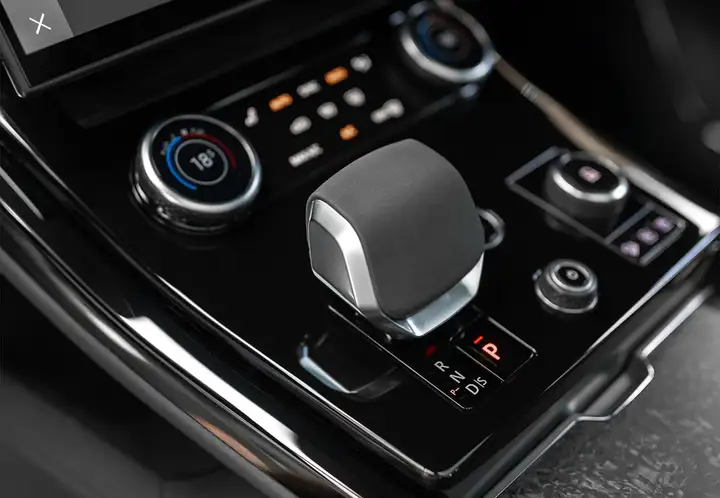 Land Rover Range Rover 2021, foto 16